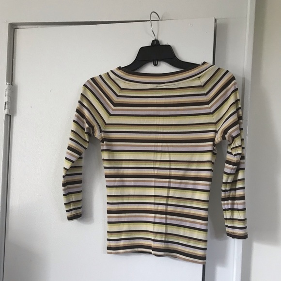 Top - Picture 2 of 2